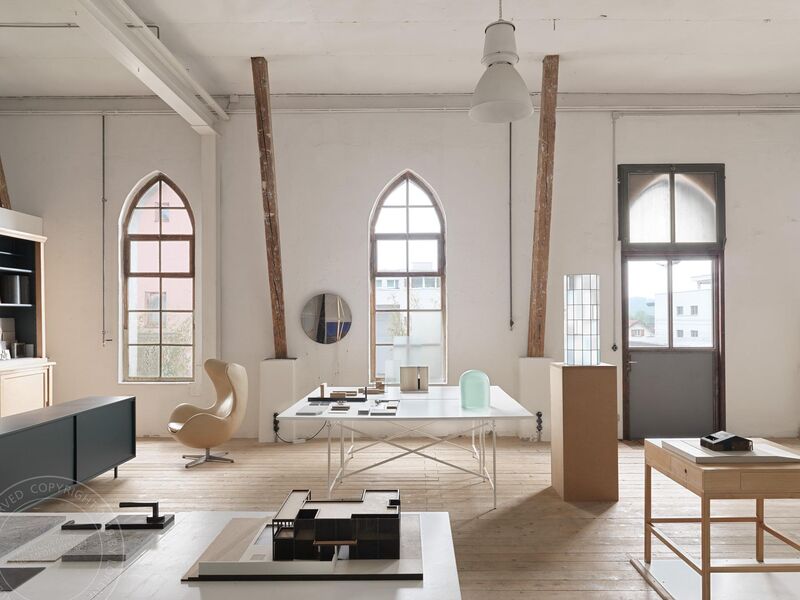 Das Atelier in Wauwil der Architekten und Künstler Daniela Schönbächler und Claudio Holdener | Architekturfotografie Lorenz Ehrismann
