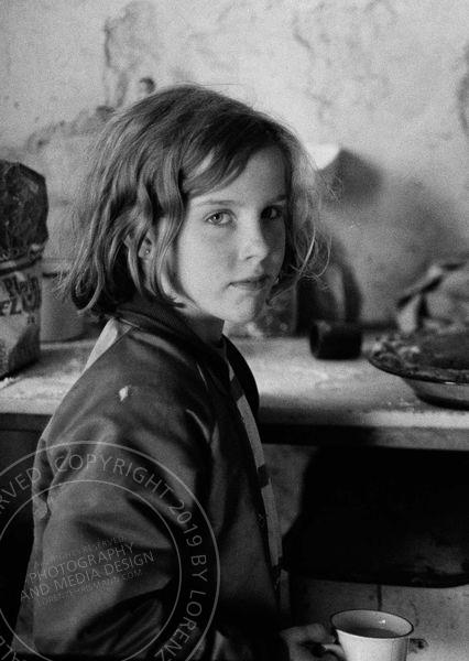 Mary, The Mill Road, Irland