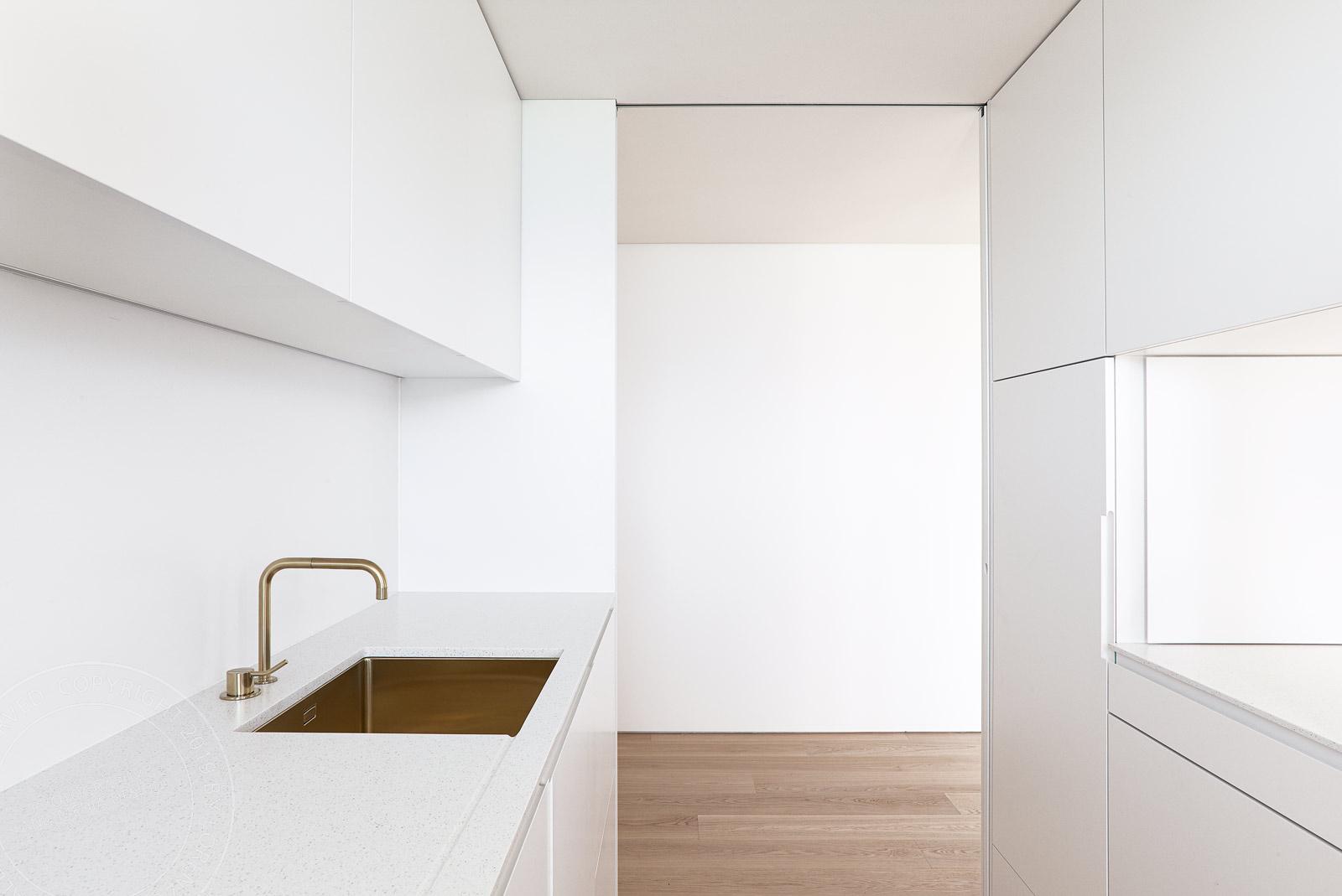 «Alpenblick», Alpen + Seesicht Apartment in Cham, Zug Architekturfotografie Lorenz Ehrismann