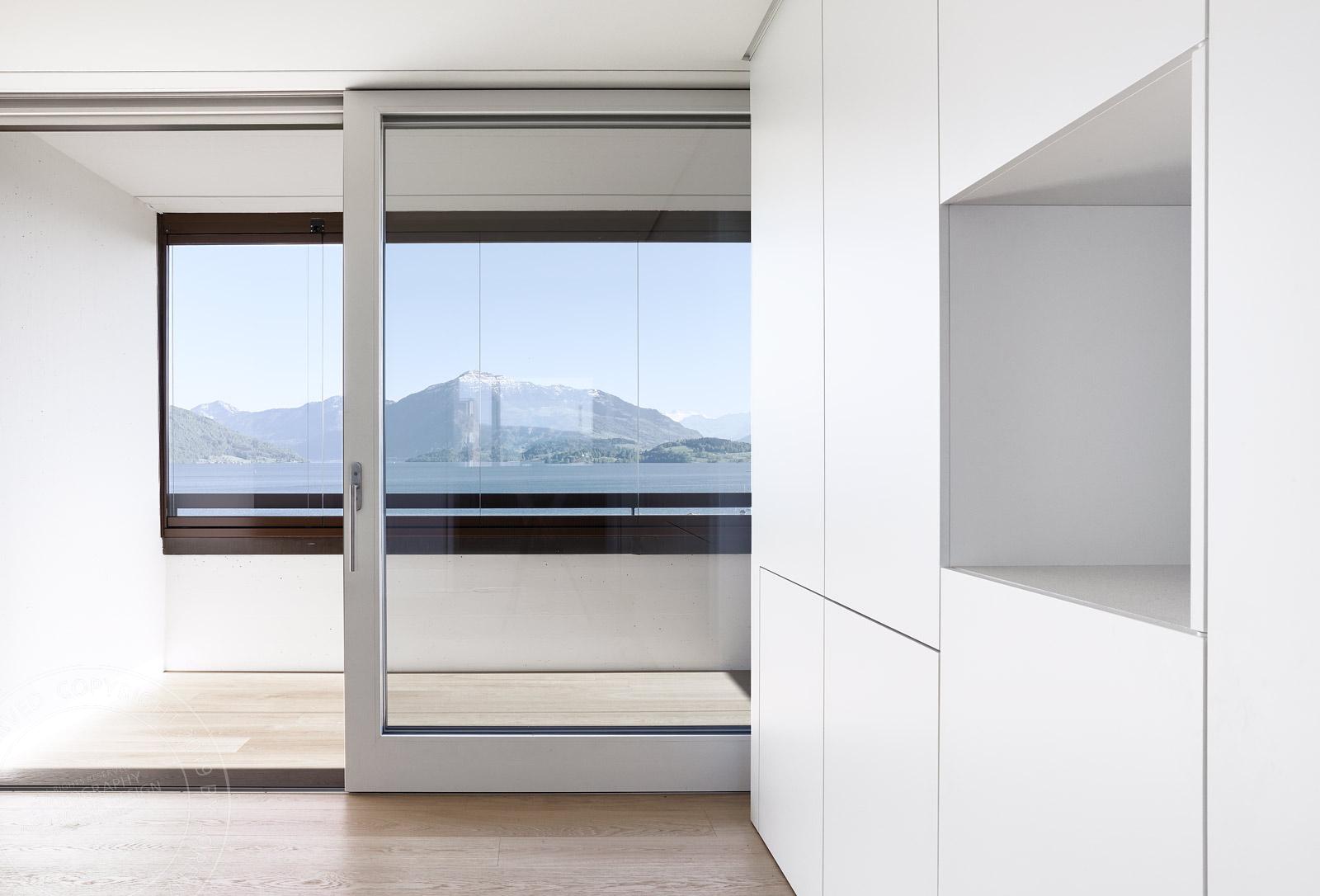 «Alpenblick», Alpen + Seesicht Apartment in Cham, Zug Architekturfotografie Lorenz Ehrismann