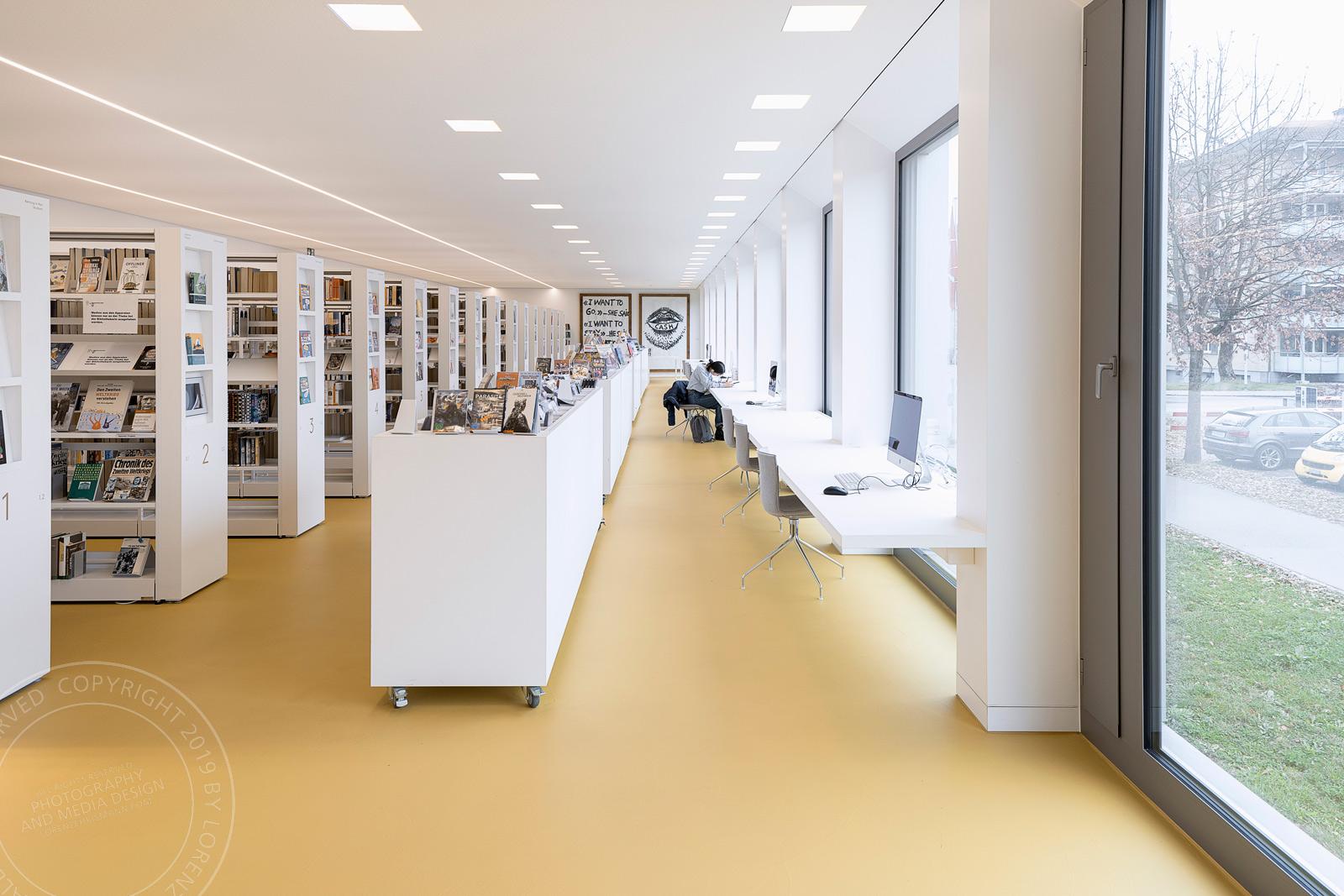 biblio. – Mediothek der Kantonsschule Uster | Architekturfotografie Lorenz Ehrismann